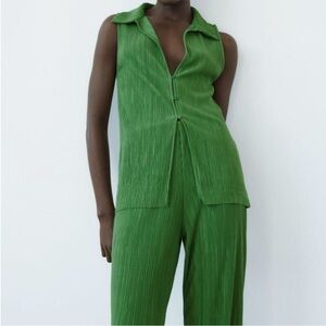 Zara green 2 piece set (vest top and bottoms)